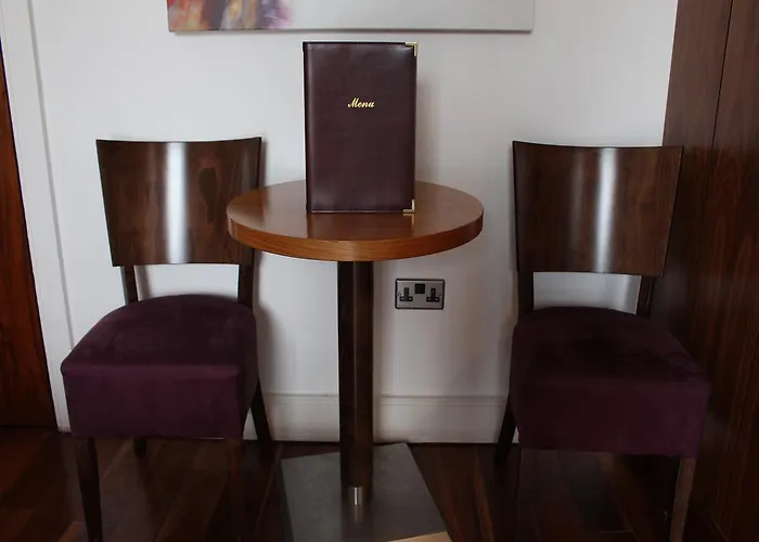 The Lombard Townhouse Гостевой дом